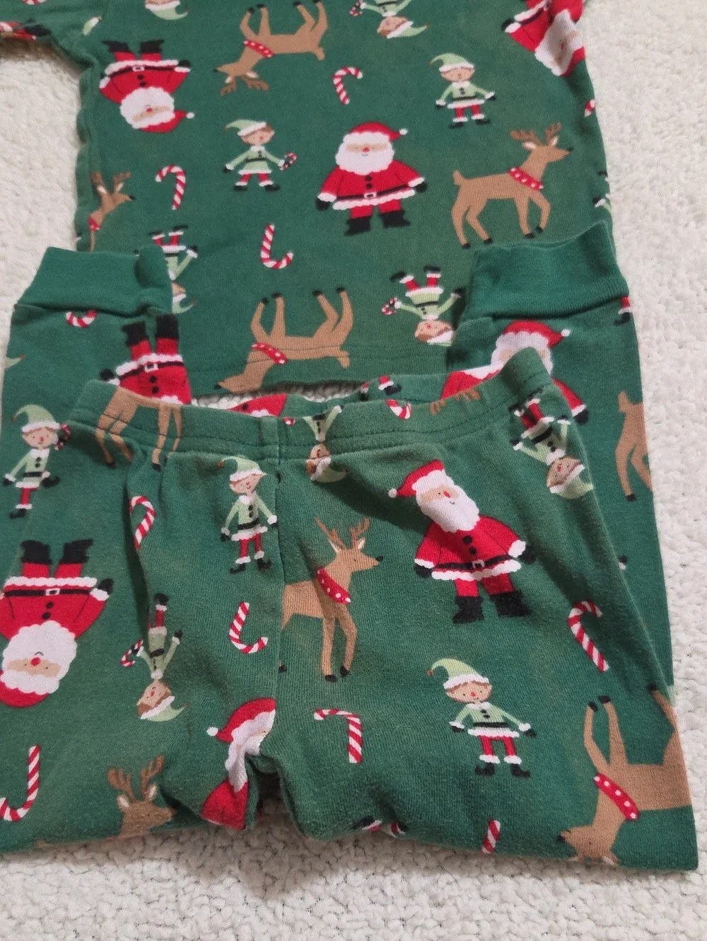 CARTERS 2PC CHRISTMAS PAJAMAS